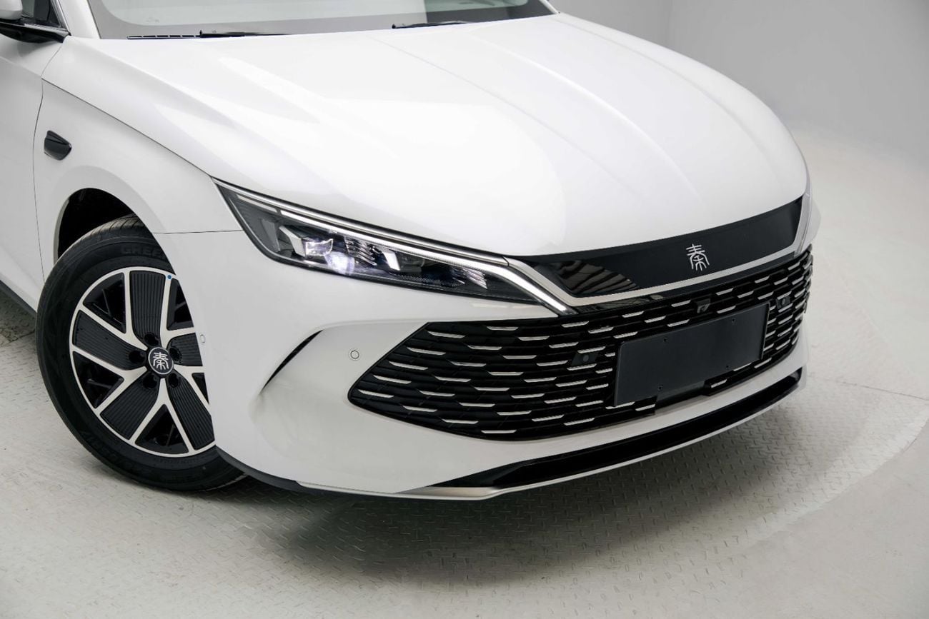 BYD Qin L DM-i ID Superior PHEV 1.5L - White Inside Grey | Export Only