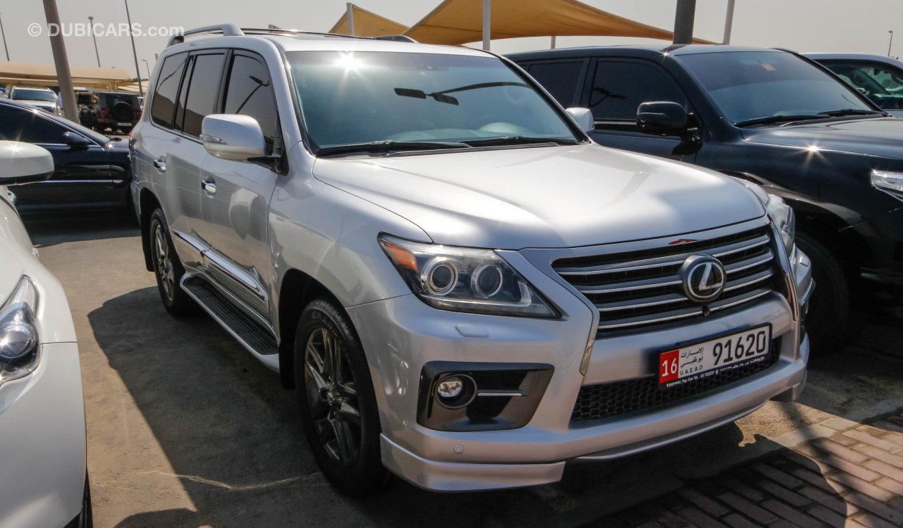 Lexus LX570 S