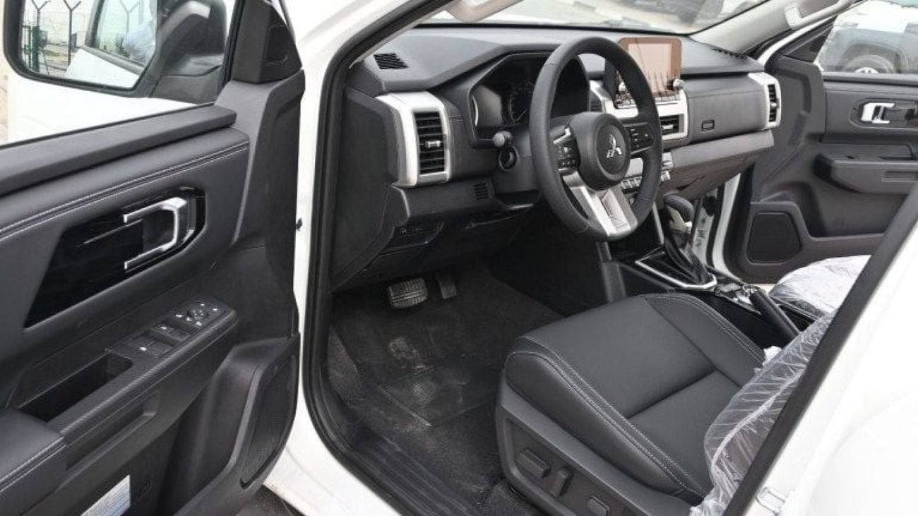 Mitsubishi L200 MITSUBISHI L200 GLS 2024 SPORTERO 2.4L DSL DCAB 4WD 6AT  SKU: N24ML25M  GLS Sportero Double Cab