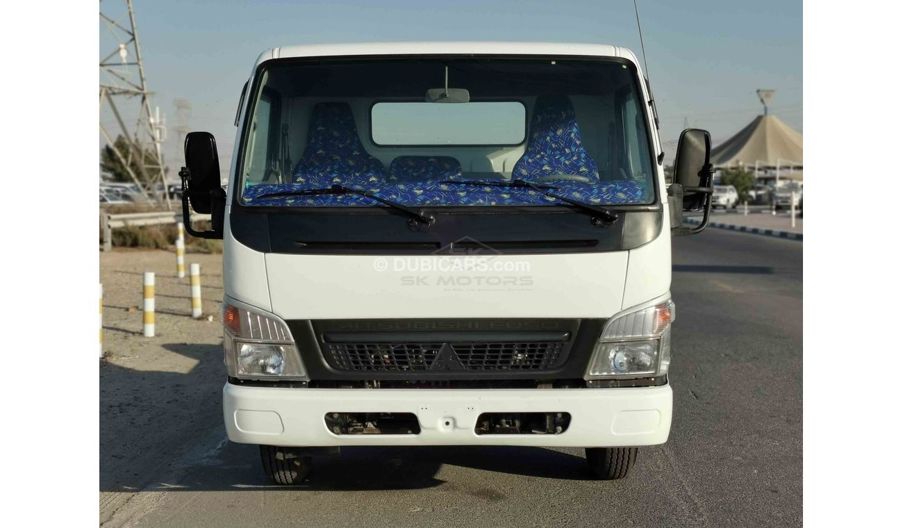 Mitsubishi Fuso Canter 4.0L DIESEL, 16" TYRES, MANUAL GEAR BOX, FRONT A/C, DUAL BATTERY (LOT # 8466)