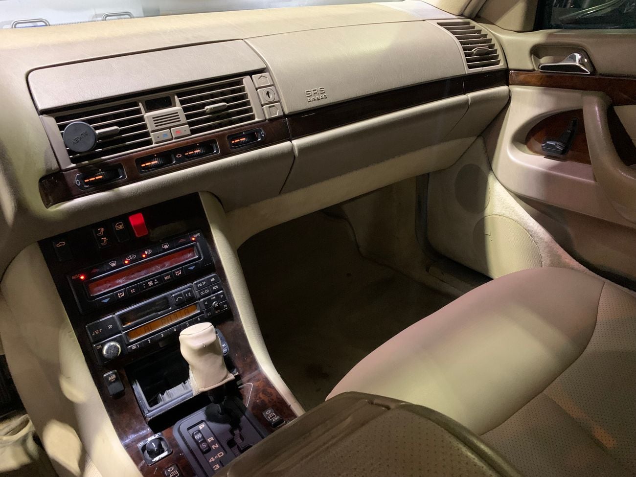 مرسيدس بنز S 320 STANDARD