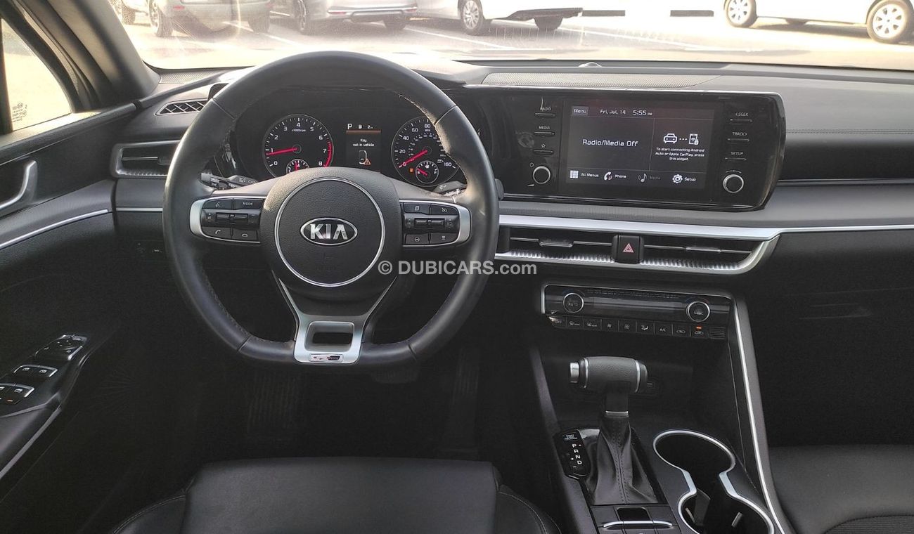 Kia K5 full option GT-Line