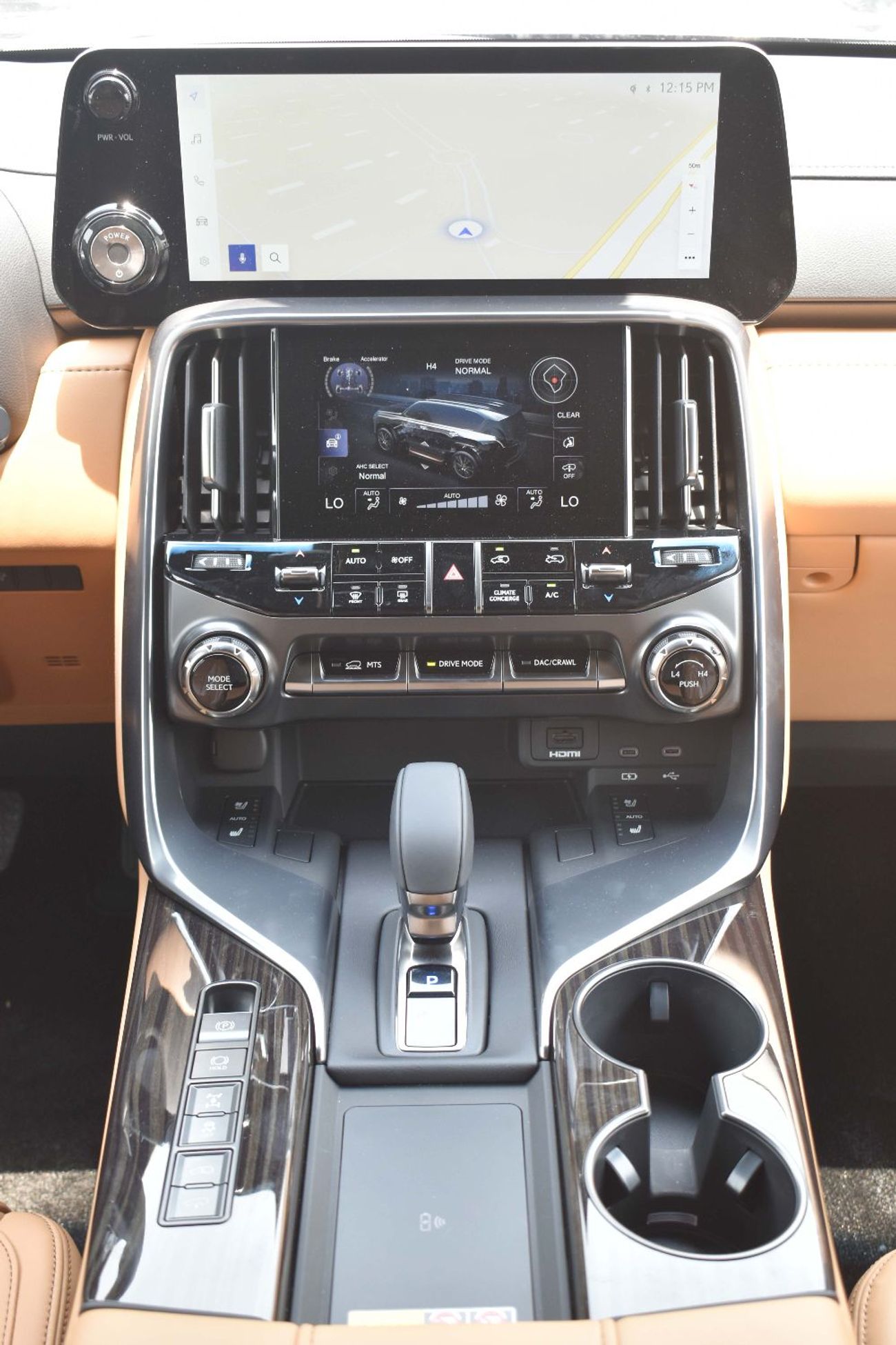 لكزس LX 700h LX700 3.5L HEV (22' ALY, HEAD-UP DISPLAY, 7STR W/ RSE)