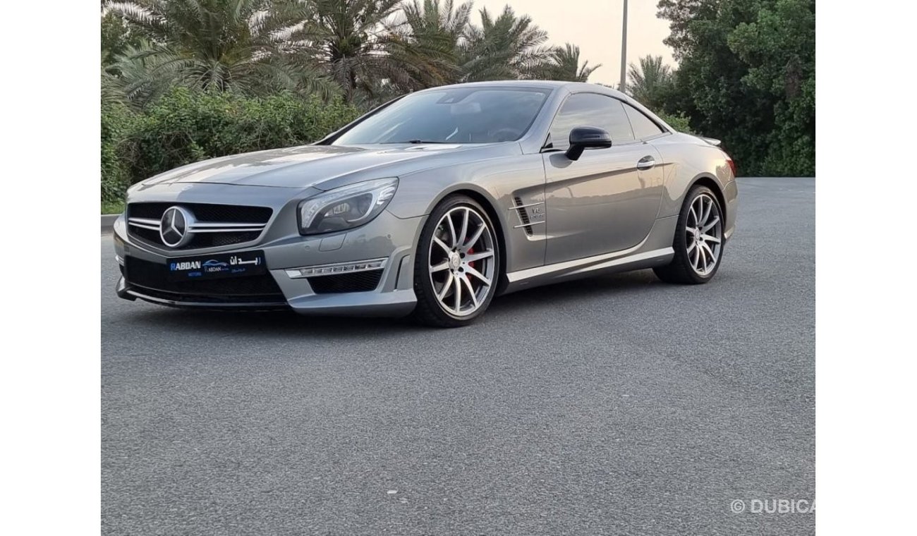 Mercedes-Benz SL 500 Mercedes-Benz SL500 GCC 2013 Body kit SL63 in good condition