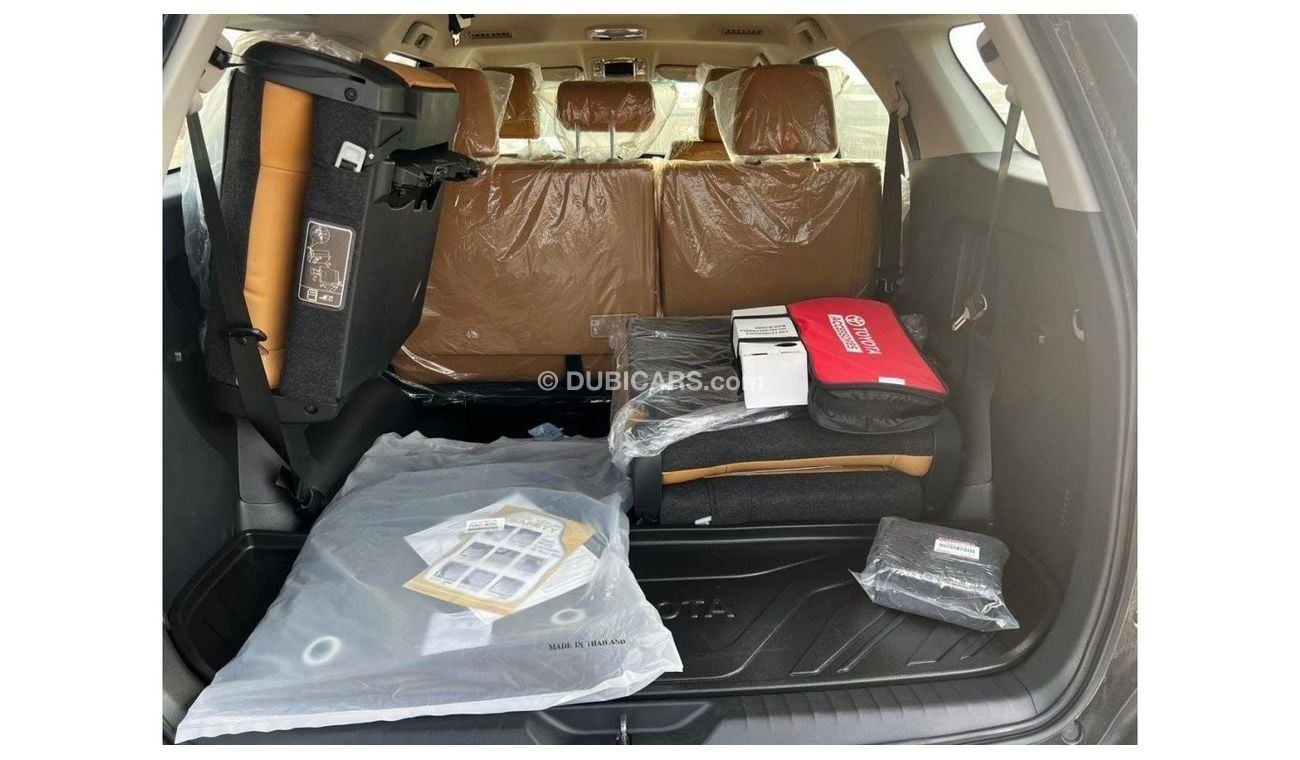 Toyota Fortuner VX3 4.0L // 2022 // FULL OPTION WITH LAETHER&POWER SEATS // SPECIAL OFFER // BY FORMULA AUTO // FOR 