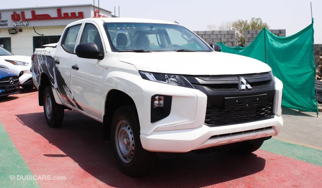 Mitsubishi L200 Basic Mitsubishi L200 Basic 2.4 Diesel A/T  White 2022 Double cabin