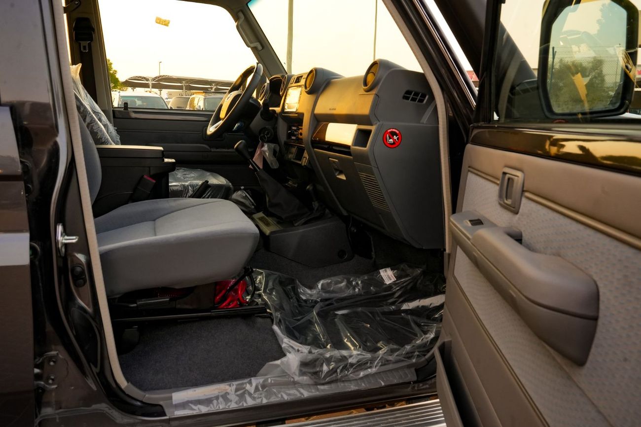 Toyota Land Cruiser 1GR-FE Toyota Land Cruiser 76 Wagon