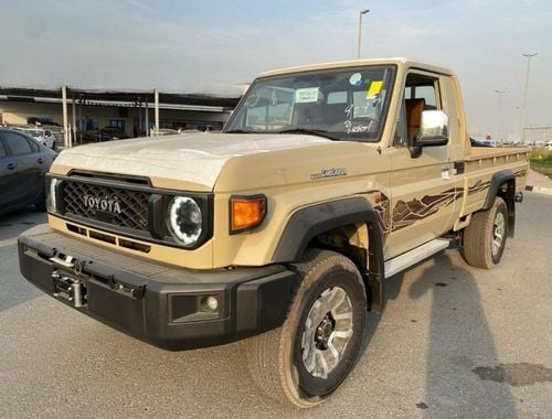 Toyota Land Cruiser Pick Up Full option