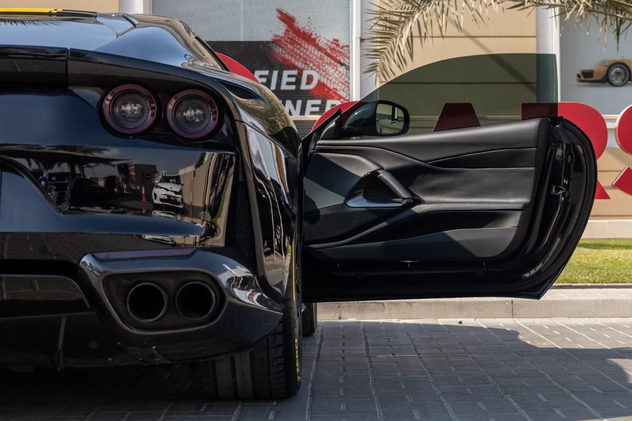 فيراري 812  سوبرفاست