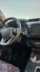 Toyota Hilux S GLX 2.7L AWD A/T