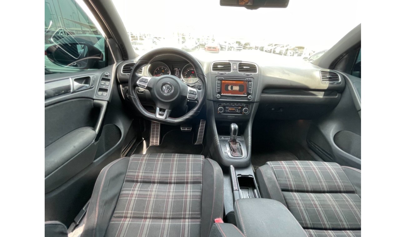 Volkswagen Golf Volkswagen Golf 2012 GCC