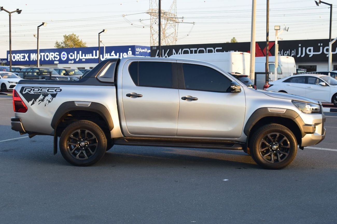 Toyota Hilux DIESEL HILUX ROGUE ,2.8L ,RIGHT HAND HAND DRIVE ,AUTO TRANSMISSION