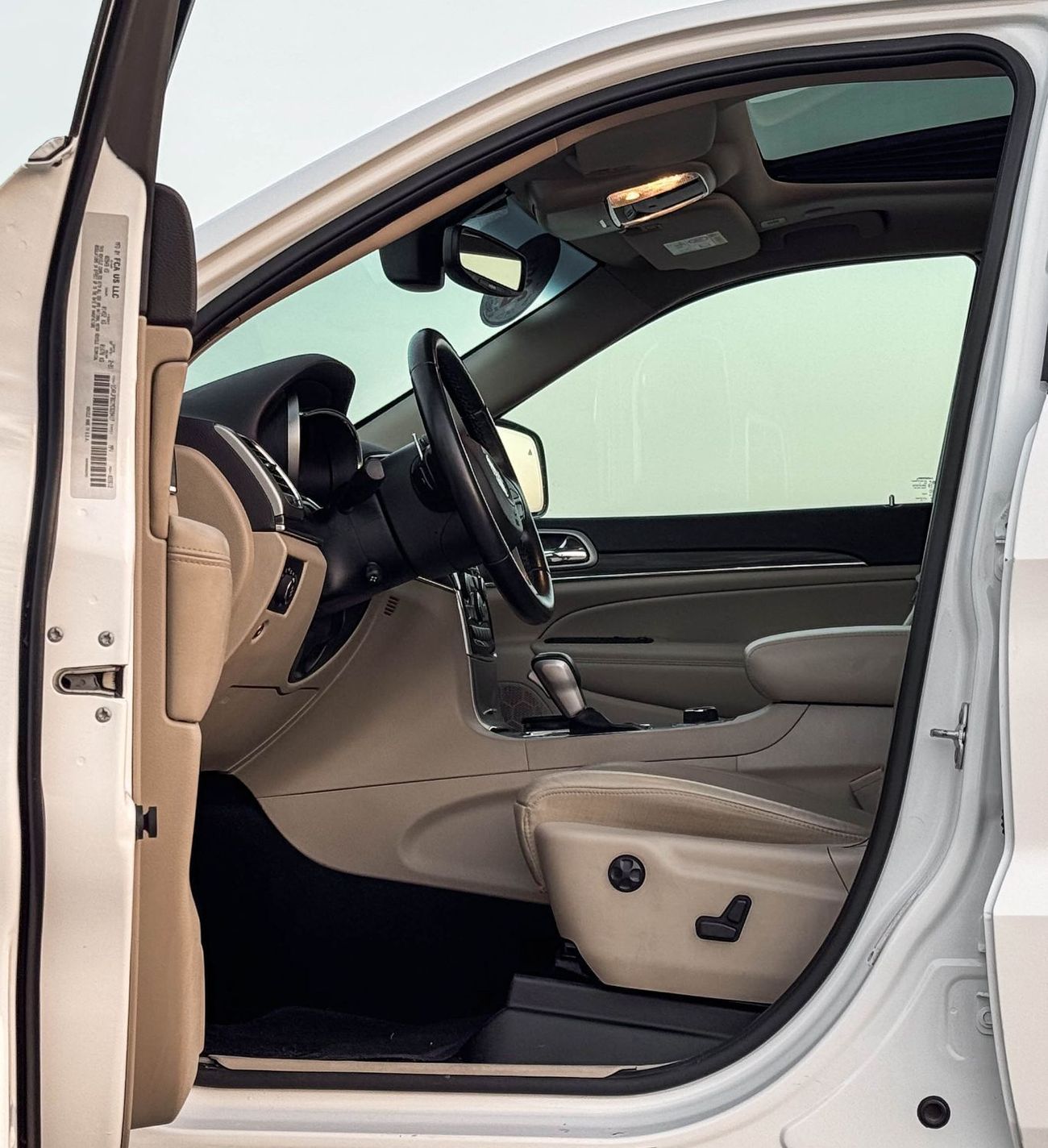 Jeep Grand Cherokee Limited 3.6L Jeep Grand Cherokee 3.6 L | 2021 Model, GCC | Excellent Condition | Monthly Installment