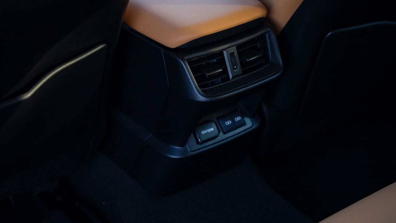 لكزس ES 350 Prime 2.5L - Sonic Quartz Inside Hazel | Export Only