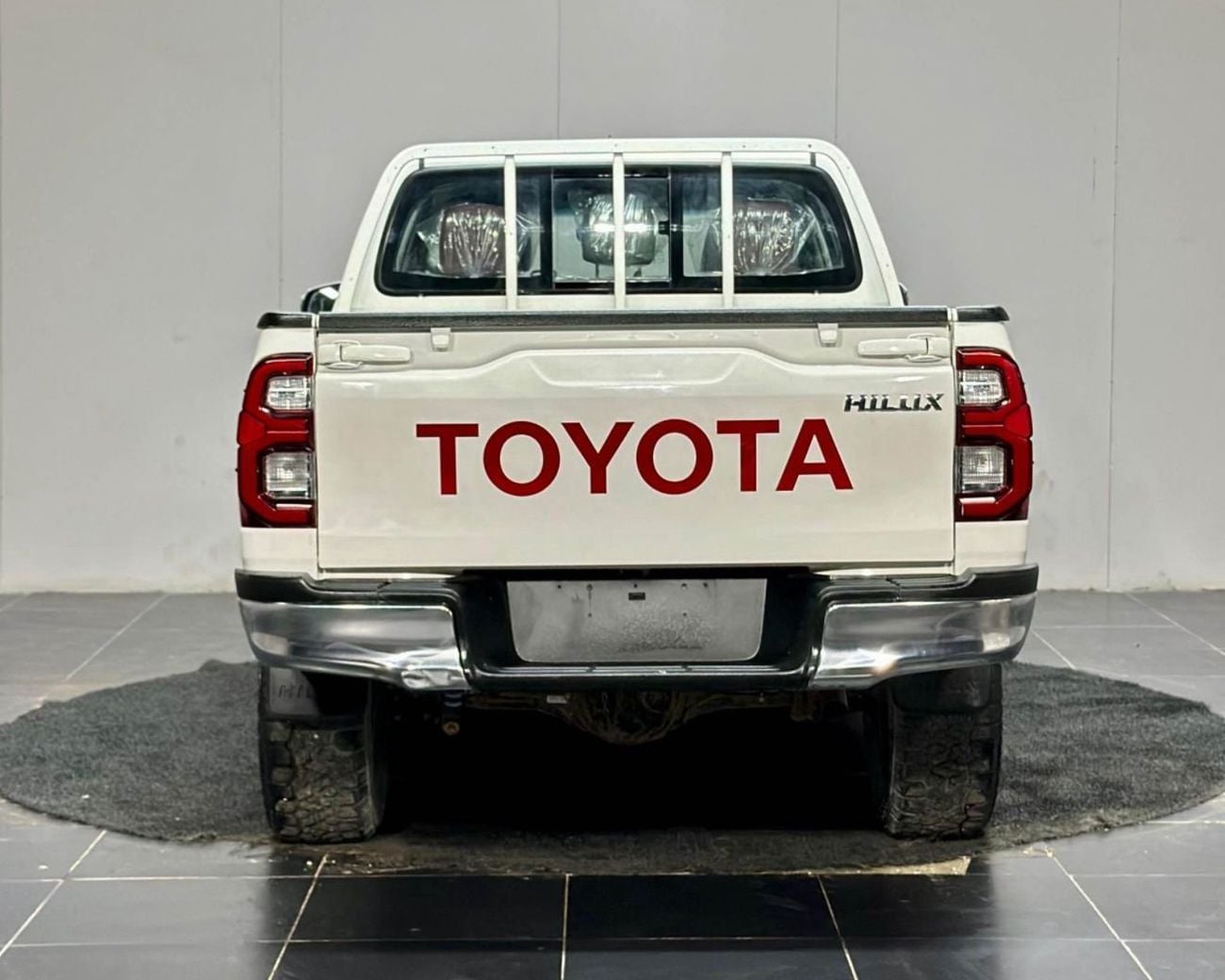 Toyota Hilux S GLX 2.4L 4WD A/T