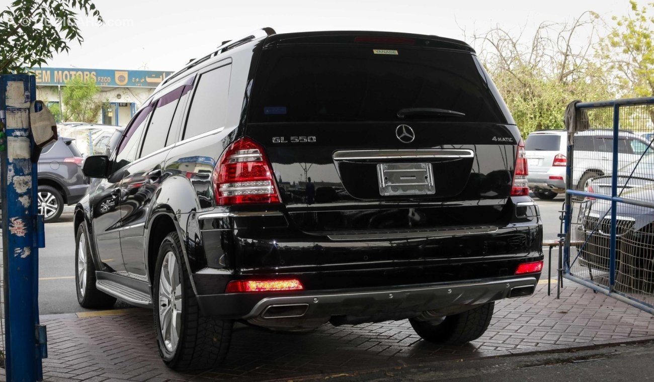 Mercedes-Benz GL 550 4 Matic