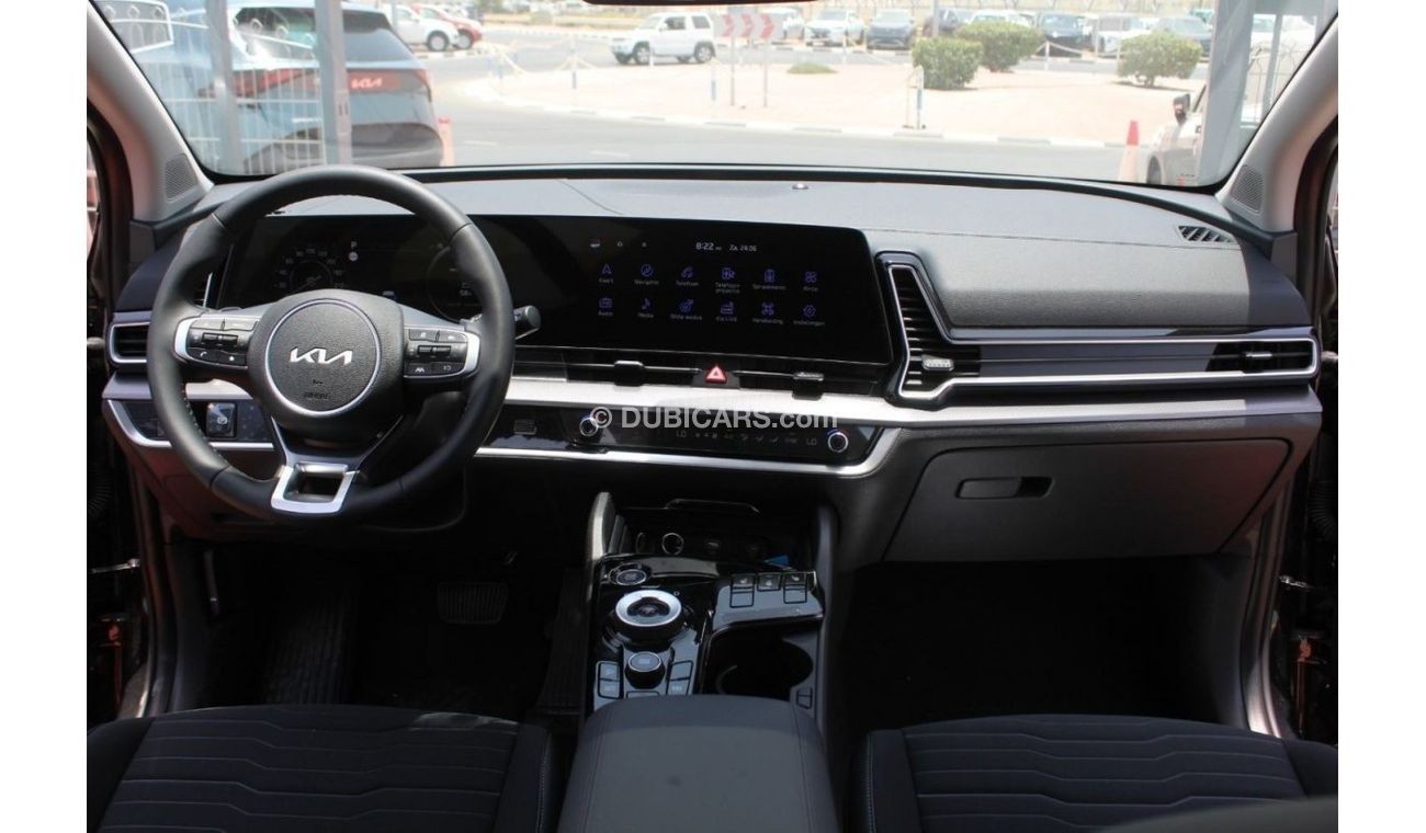 Kia Sportage ((High Line)) Turbo 1.6L petrol fwd 2022  Black color, heater seats, Electric tailgate