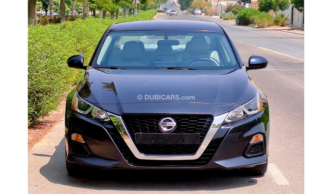 نيسان ألتيما SV