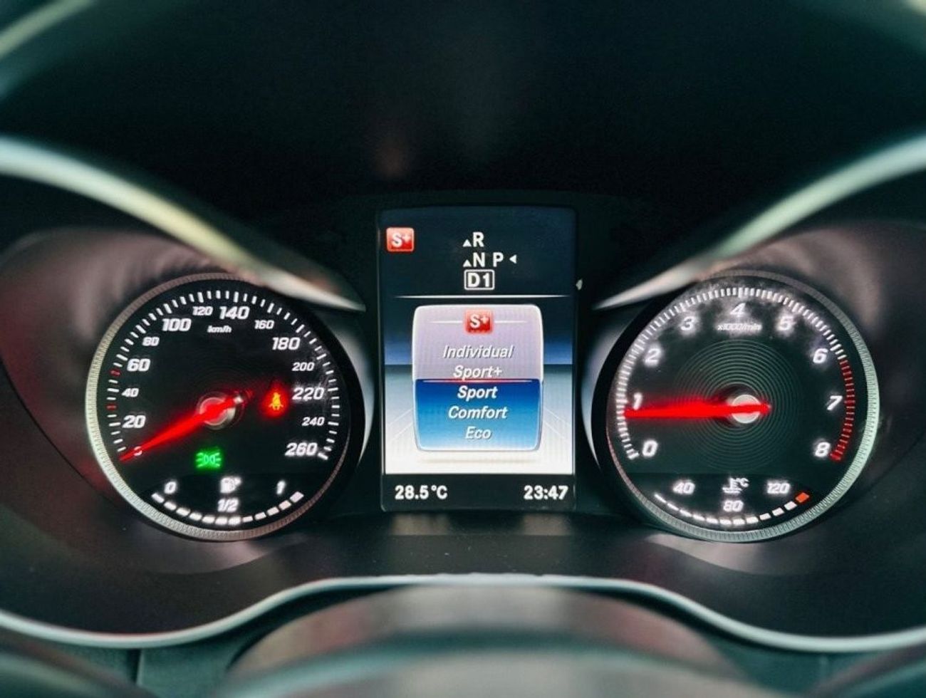 Mercedes-Benz C 200 Right hand drive