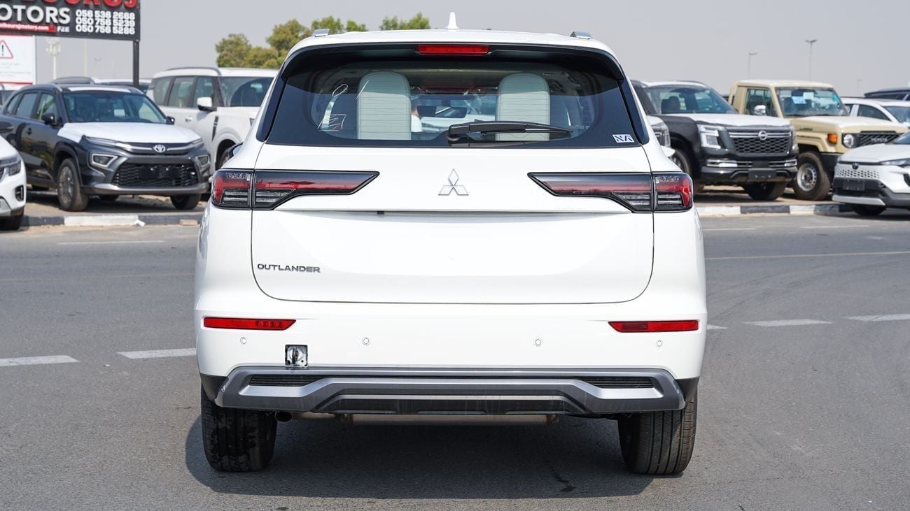 Mitsubishi Outlander Brand New 2026 Mitsubishi Outlander (GO3+) High Line  2.5L | 4-Cylinder | SUV | GCC Specs | 2WD | Ex