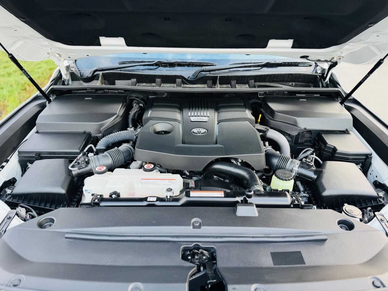 Toyota Land Cruiser Zx top of the range