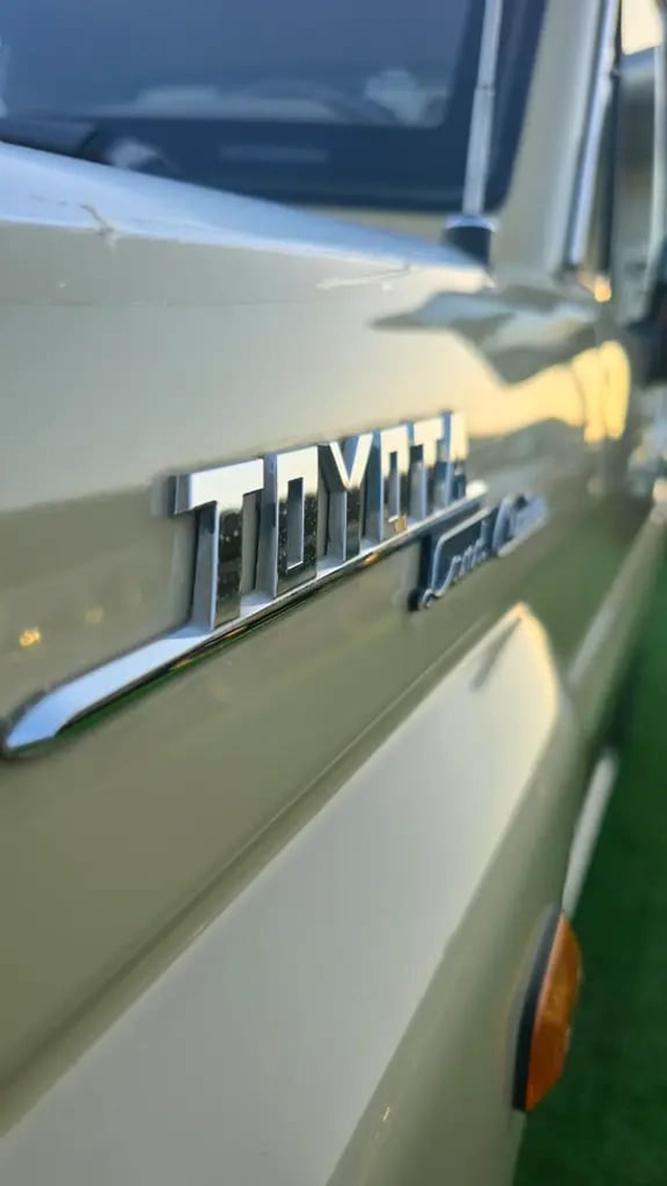 Toyota Land Cruiser 70 LC79 LX - GCC Specs - Brand