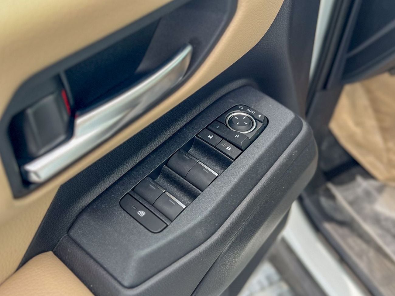 تويوتا برادو EXPORT ONLY - TOYOTA PRADO GXR 2.4T