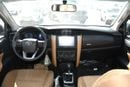 تويوتا فورتونر 2.4L V4 Diesel Automatic  7 Seats GCC (Ready Stock)
