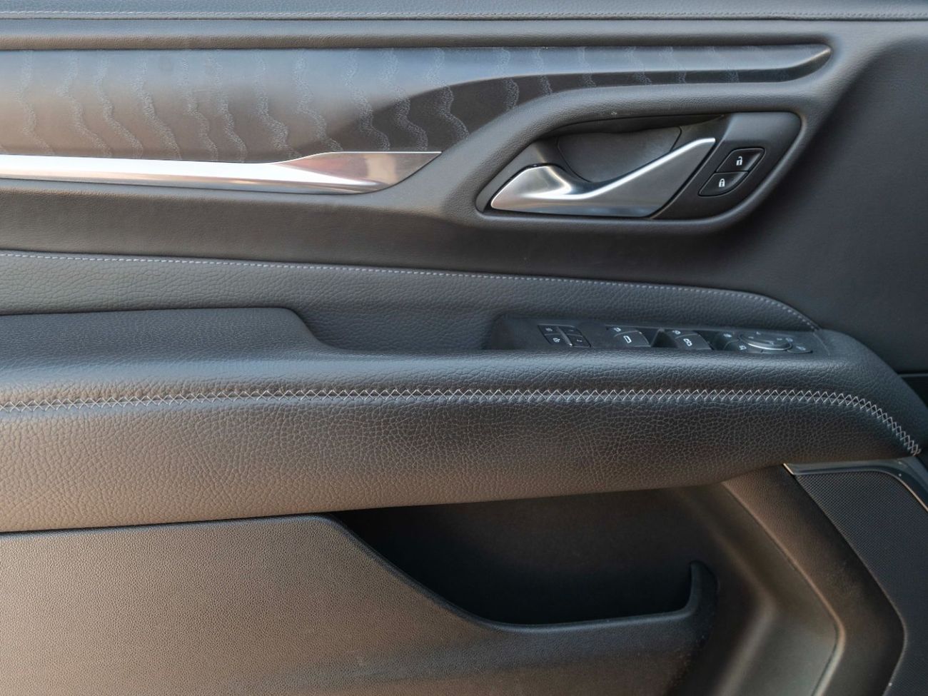 جي أم سي يوكون Denali 6.2L (8 Seater)