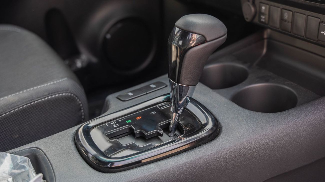 تويوتا هيلوكس 2025 Toyota Hilux Adventure 2.8L Diesel AT (White)