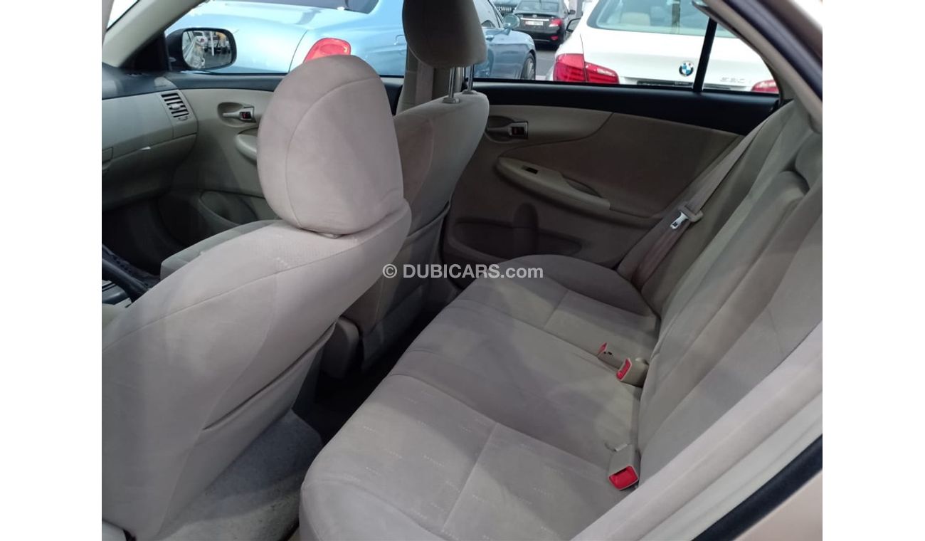 تويوتا كورولا كرولا موديل 2013 خليجي السياره بحاله ممتازه من الداخل والخارج ولا تحتاج اي مصروف