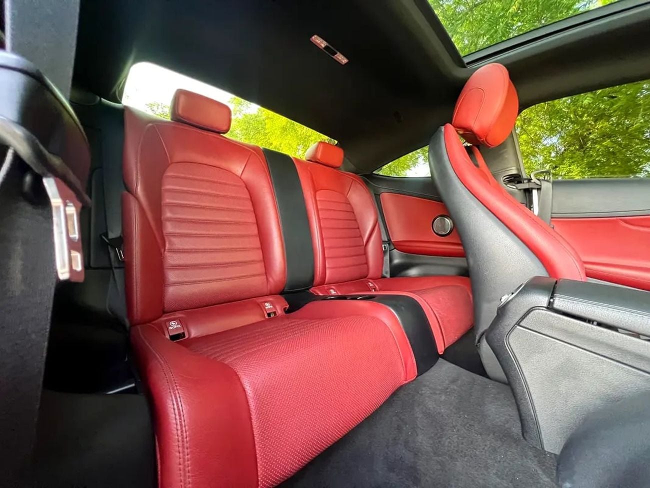 Mercedes Benz C300 C300 Coupe , GCC Specs