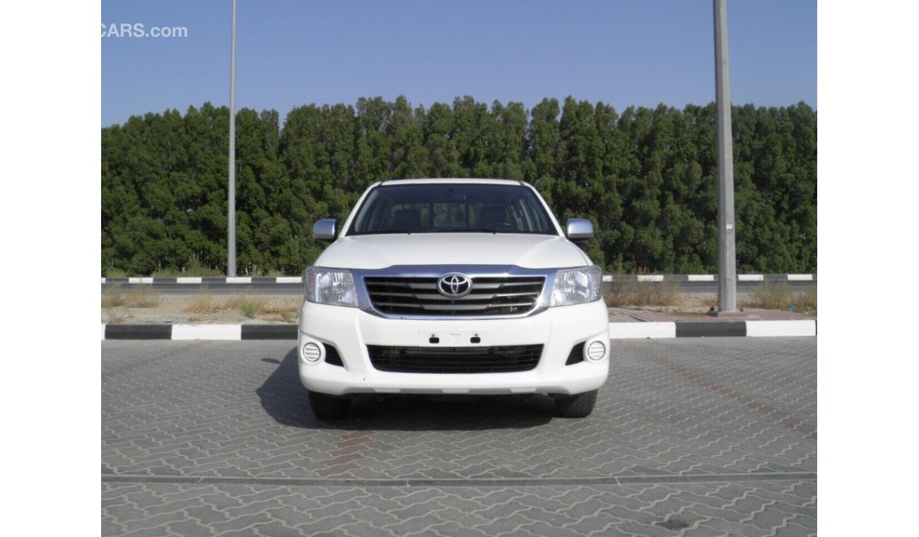 Toyota Hilux 2014 automatic 2.7