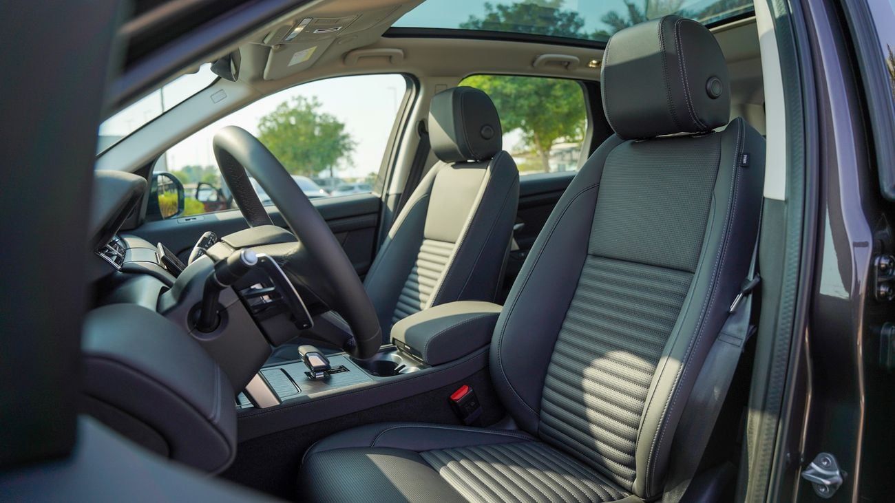 Land Rover Discovery Sport SE P250 DYNAMIC 2025!! FIVE YEARS WARRANTY!! THREE YEARS SERVICE CONTRACT