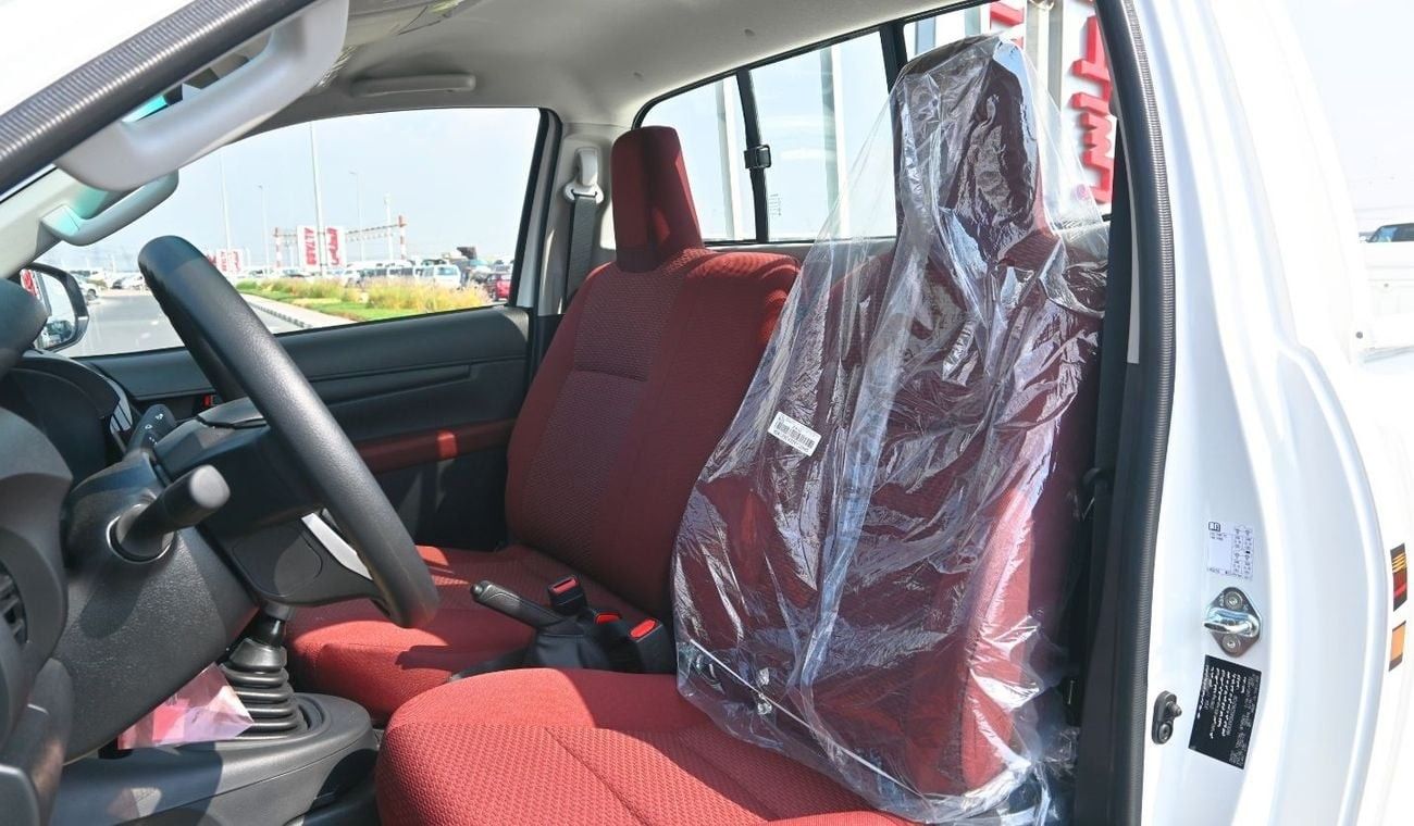 تويوتا هيلوكس Toyota Hilux 2025 2.7L Petrol 4 Cylinders Wheel size 17 inch Single Cab Manual  4WD