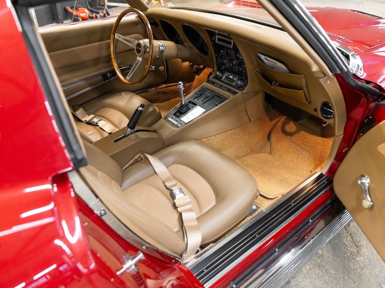 شيفروليه كورفت Stingray GM502 Hogan Intake 5 Speed Pro Touring Restomod