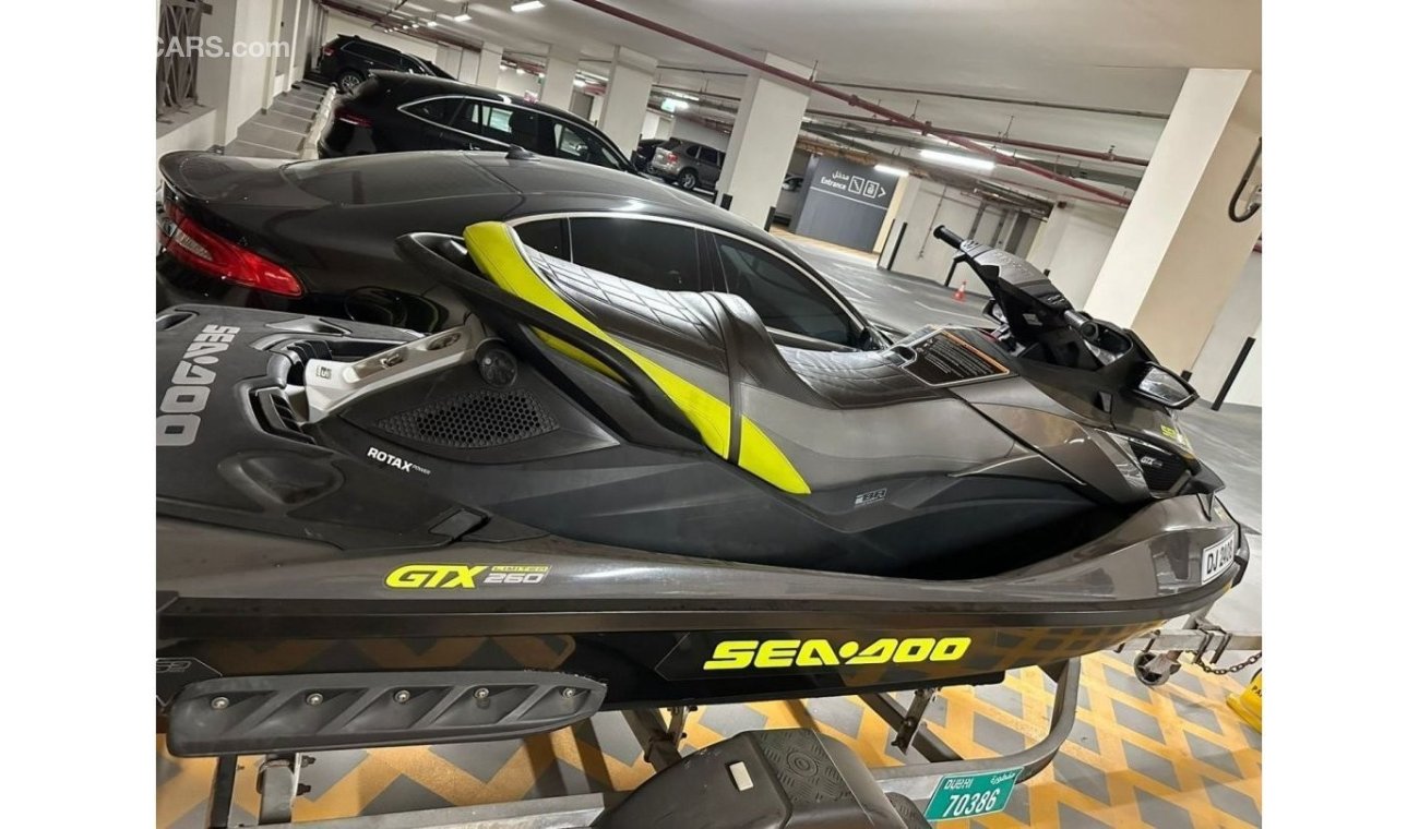 SEADOO GTX Limited 260 with Trailer MY 2015, Running Hours 88, Low Milage