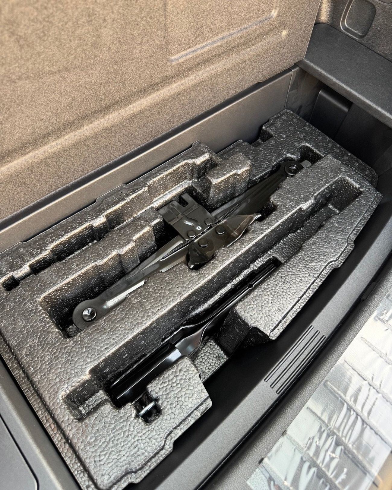 Kia Sorento Hybrid 1.6L