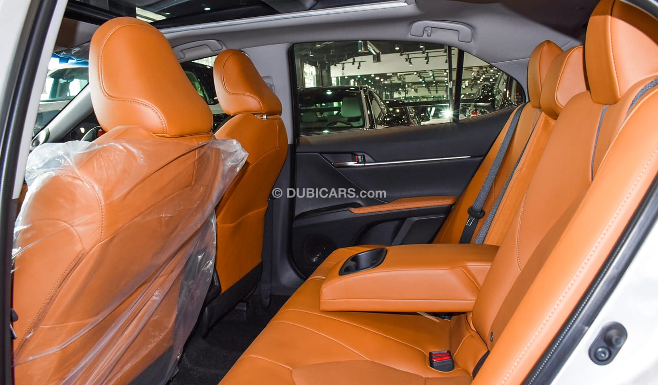 Toyota Camry Hybrid 2.5 L