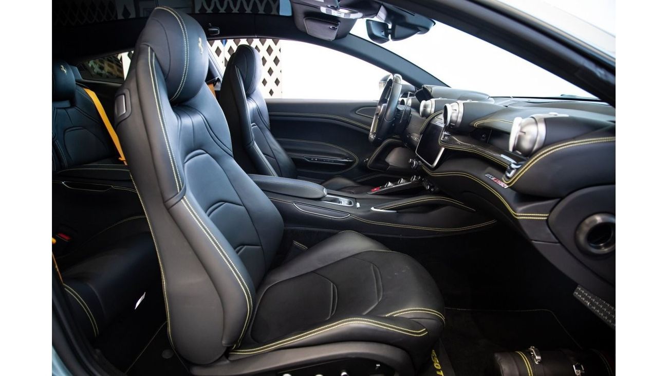 فيراري جي تي سي 4  لوسو Ferrari GTC4LUSSO T V8