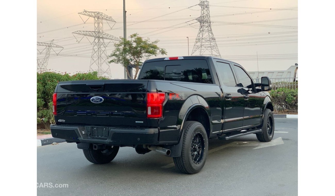 فورد F 150 لاريات