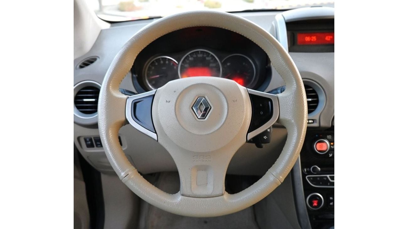 Renault Koleos Renault Koleos 2011 GCC in excellent condition, inside and out
