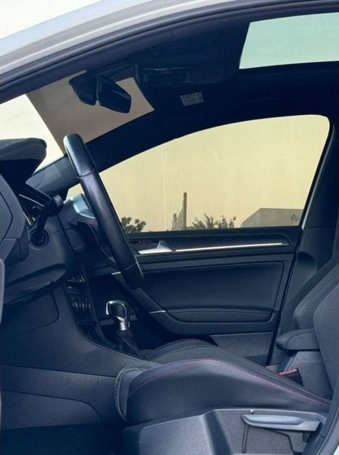 Volkswagen Golf GTI P1