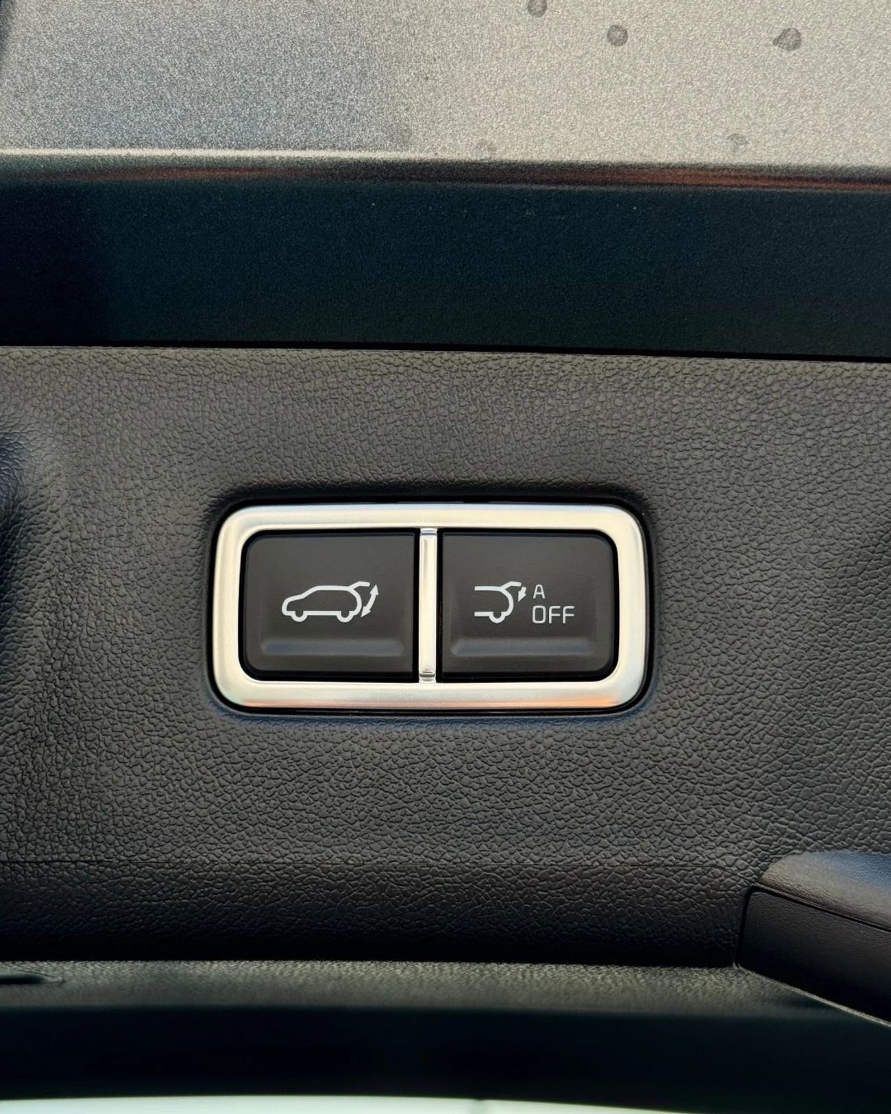 Kia Sorento KIA SORENTO 1.6L (HYBRID)  GRAY- 2025 MODEL -MID OPTION