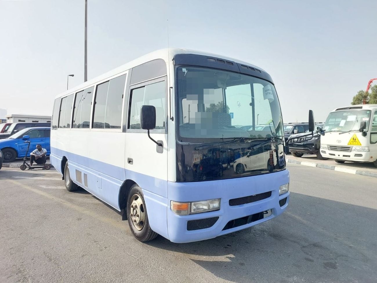 Nissan Civilian (RAMADAN OFFER) NISSAN CIVILIAN BUS RHD 2000 MODEL 4.1 L DIESEL AUTOMATIC(PM00168)