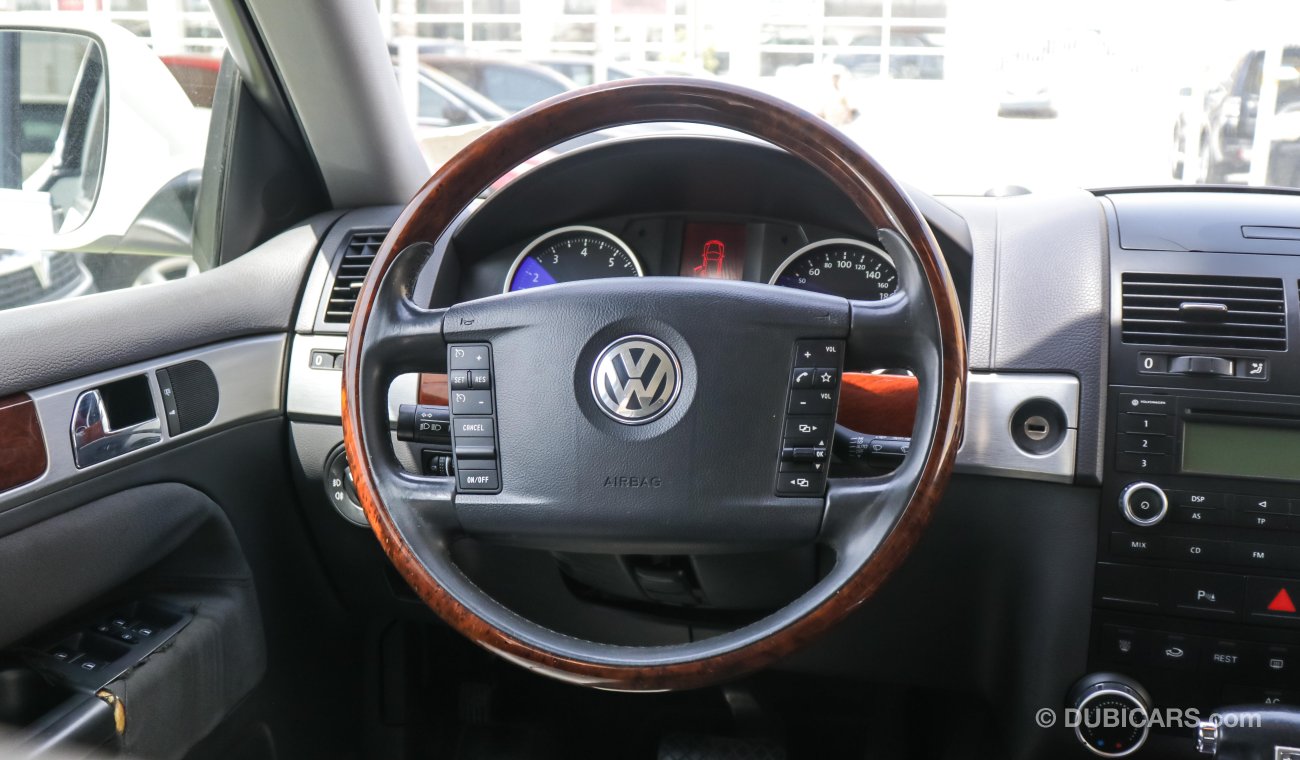 Volkswagen Touareg Gulf car in excellent condition do not need any expenses