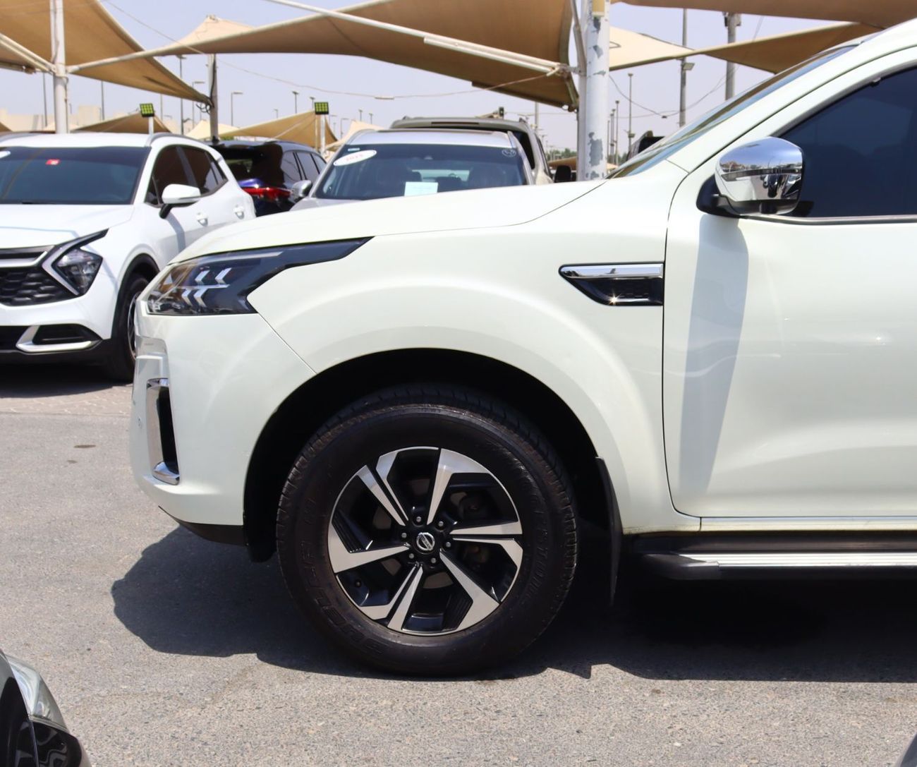 Nissan XTerra Platinum 2.5L 4WD Nissan Xterra 2021Platinum 4WD GCC in excellent condition, 79,000 km, 2.5L engine,