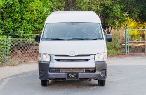 Toyota Hiace Toyota hiace 2018 model v4 LHD passenger