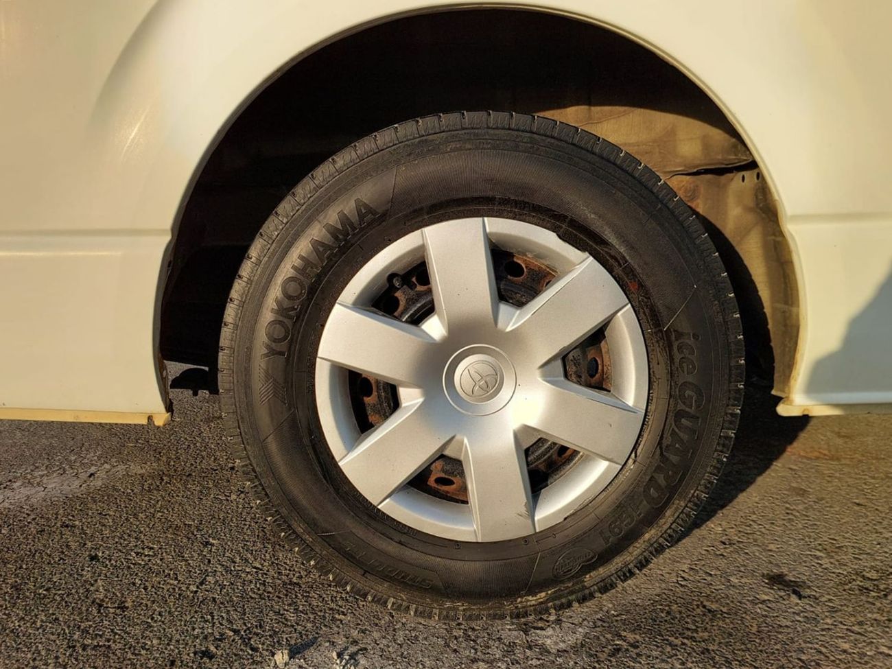 تويوتا هاياس TOYOTA HIACE VAN RHD 2015 MODEL 3.0 L DIESEL MANUAL(PM96484)