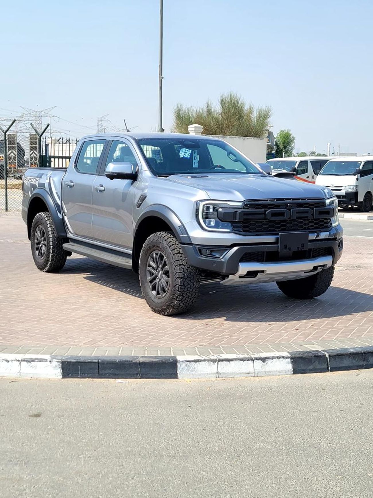 فورد رينجر رابتور 3.0L PETROL GCC SPECS